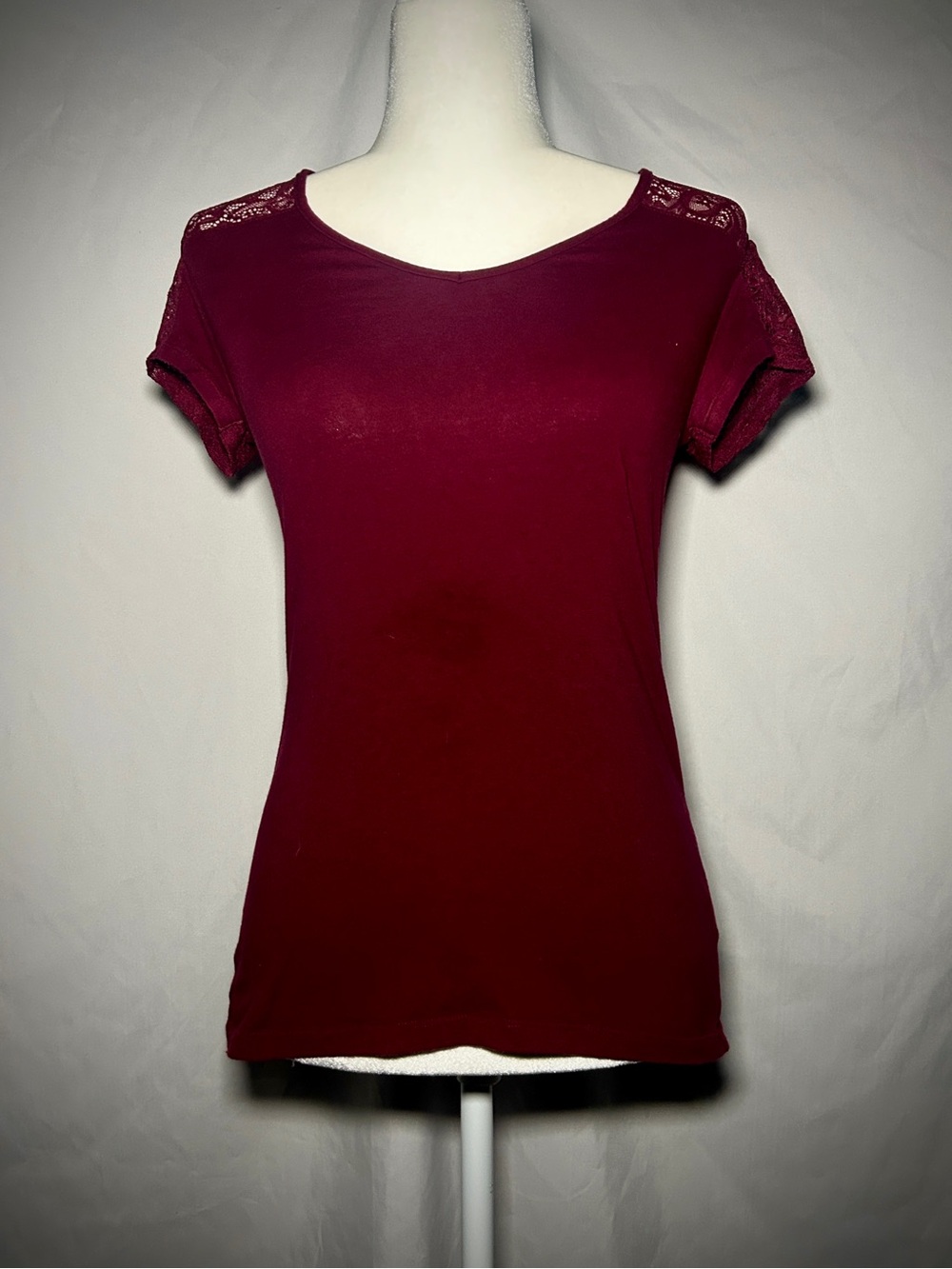 Ambiance Lace-Shoulder Short Sleeve Tee in Burgundy